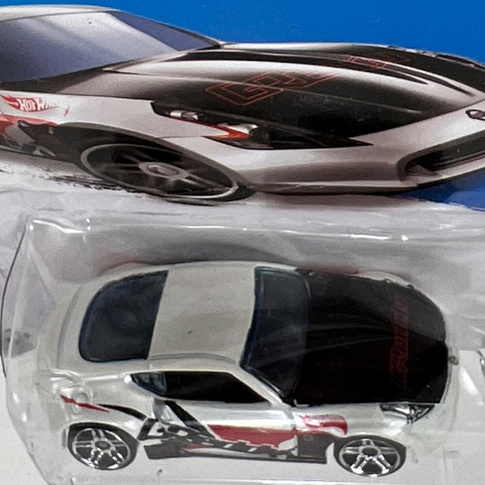 Mattel Hot Wheels Nissan 370Z HW Workshop Greddy White Black Diecast Toy - Picture 2 of 9
